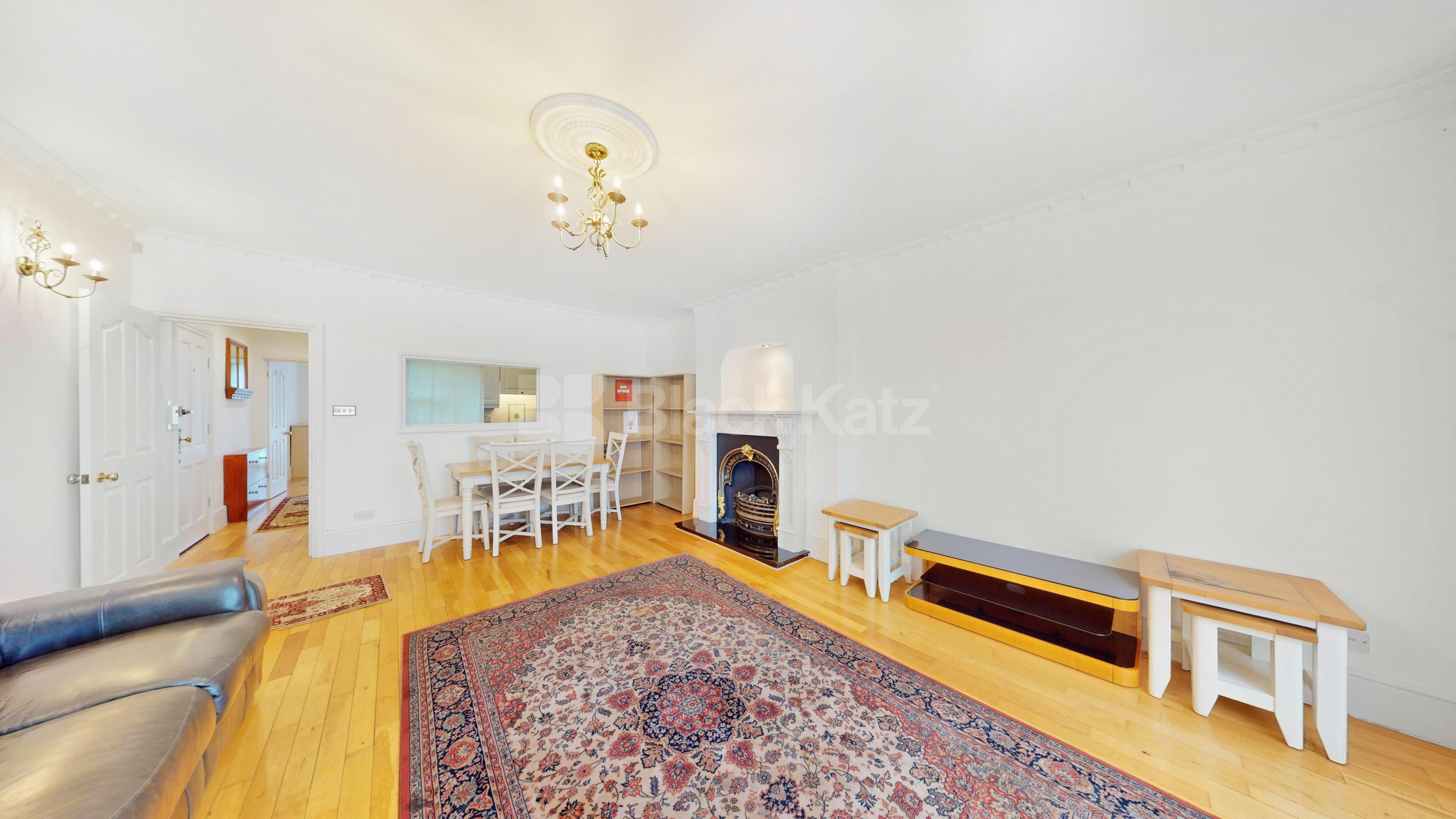 Modern Apartment Sinclair Road, West Kensington W14